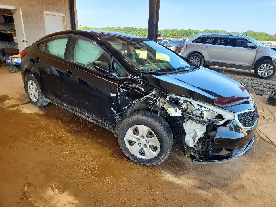 2015 KIA FORTE LX  