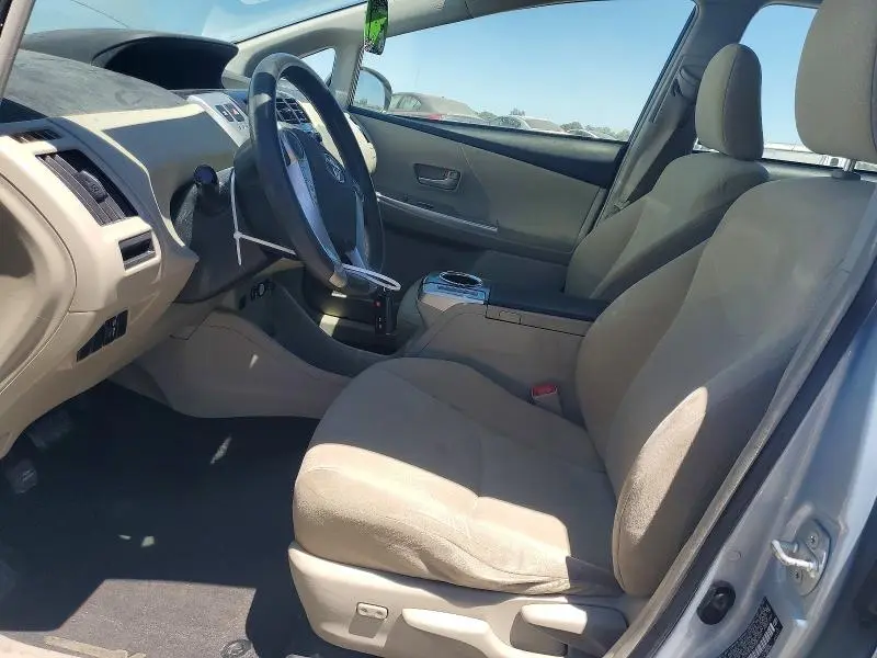 2012 TOYOTA PRIUS V TWO  