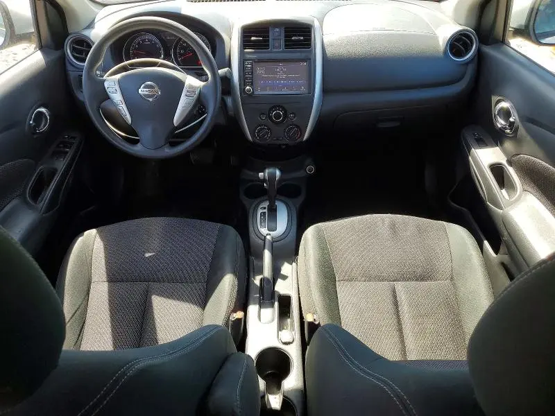 2019 NISSAN VERSA SV  
