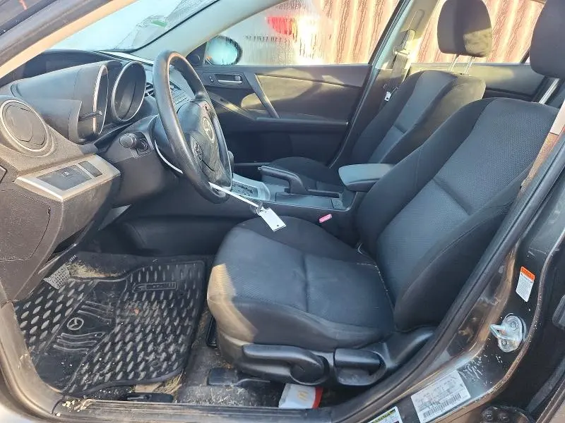 2011 MAZDA 3 I  