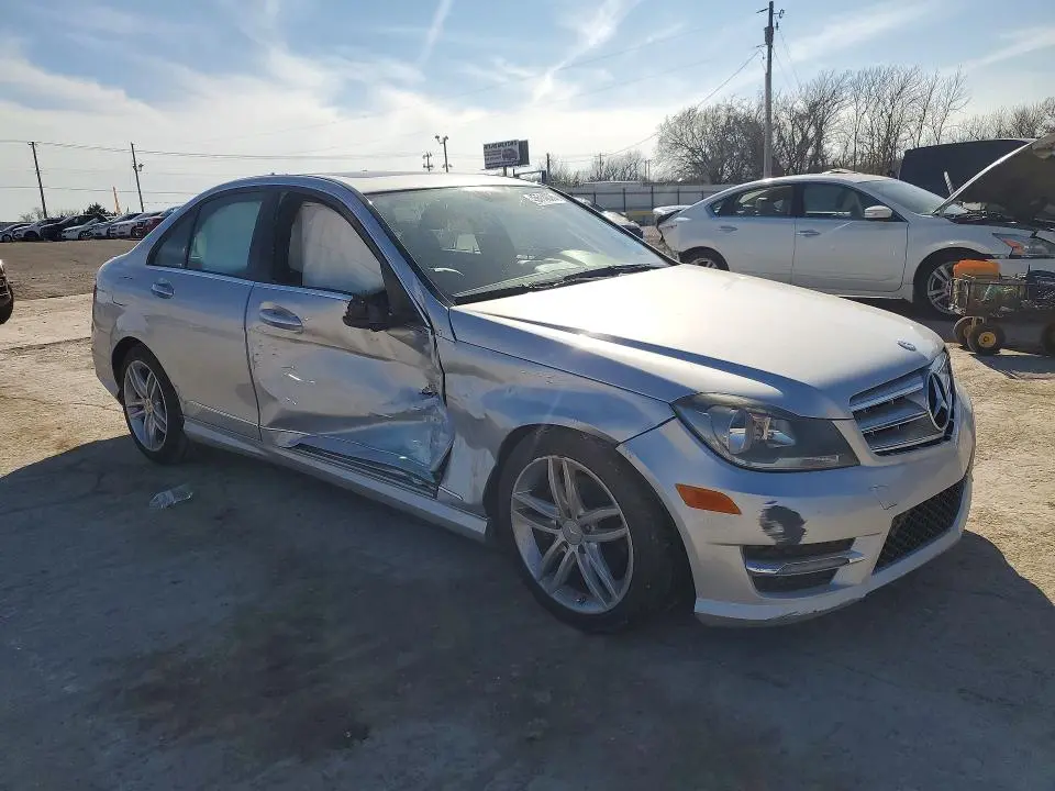 2012 MERCEDES-BENZ C 300 4MATIC  