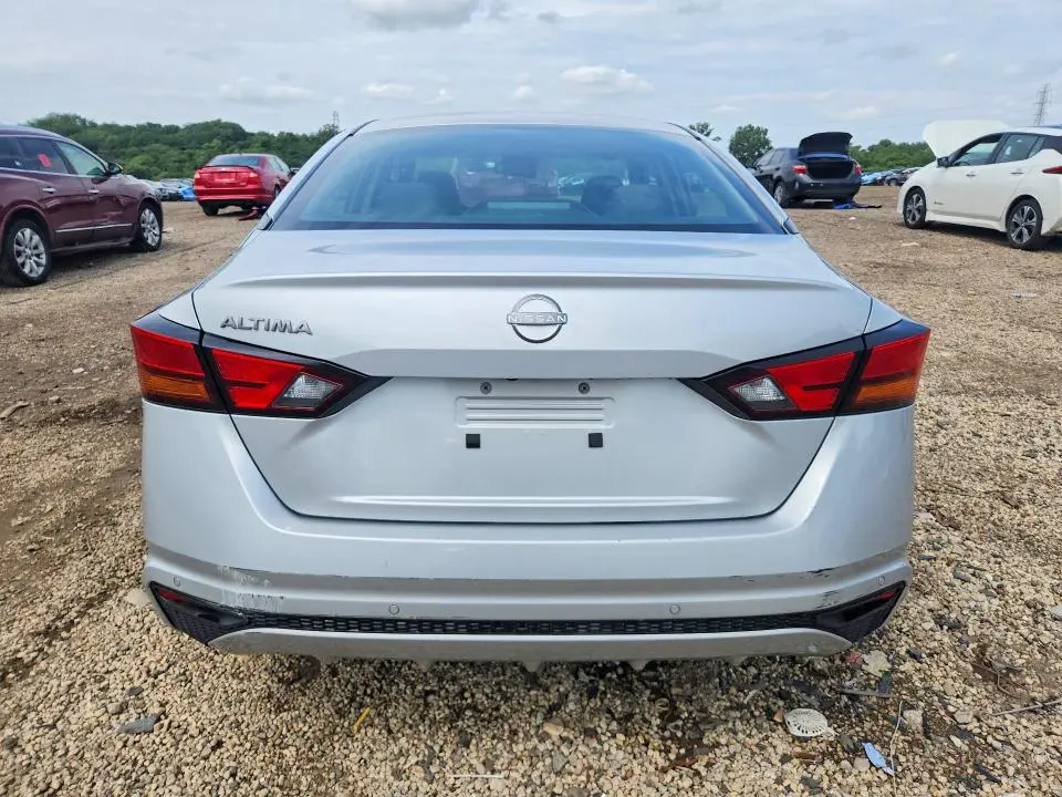 2023 NISSAN ALTIMA S  