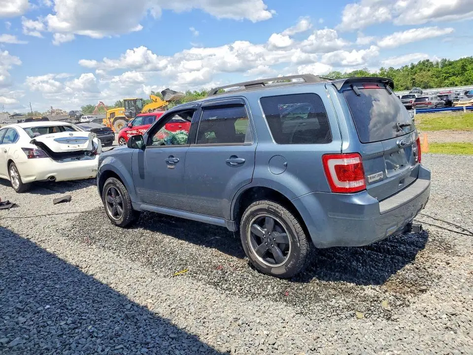 2011 FORD ESCAPE XLT  
