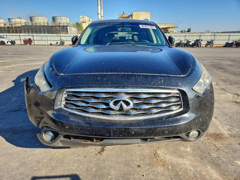 2011 INFINITI FX35   