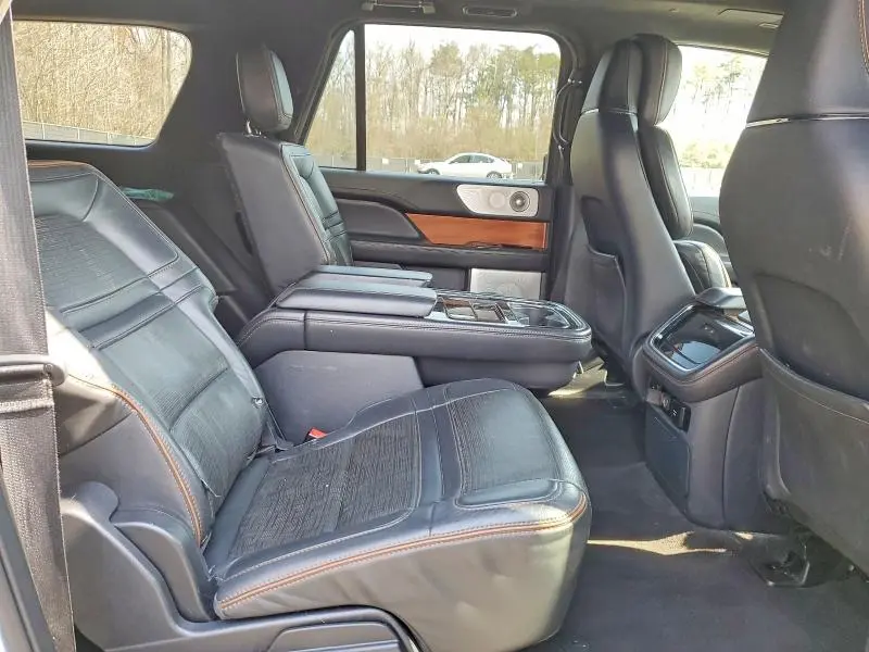2022 LINCOLN NAVIGATOR L BLACK LABEL  
