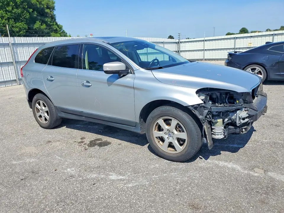 2012 VOLVO XC60 3.2  