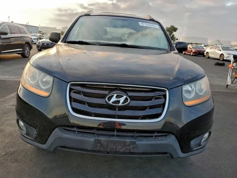 2010 HYUNDAI SANTA FE SE  