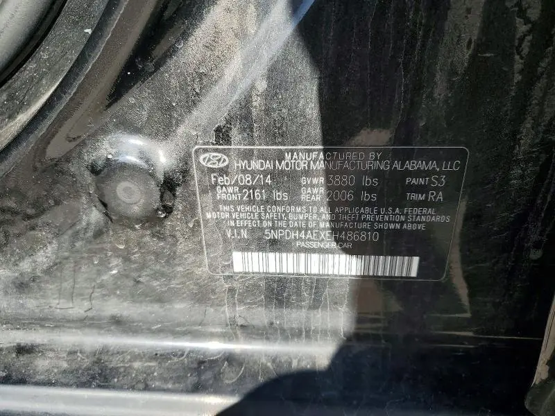 2014 HYUNDAI ELANTRA SE  