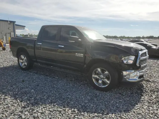 2016 RAM 1500 SLT  