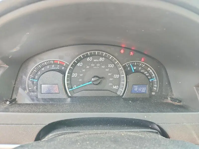 2012 TOYOTA CAMRY LE  