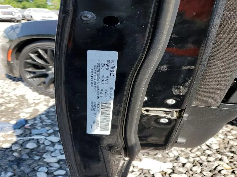 2018 DODGE CHARGER R  