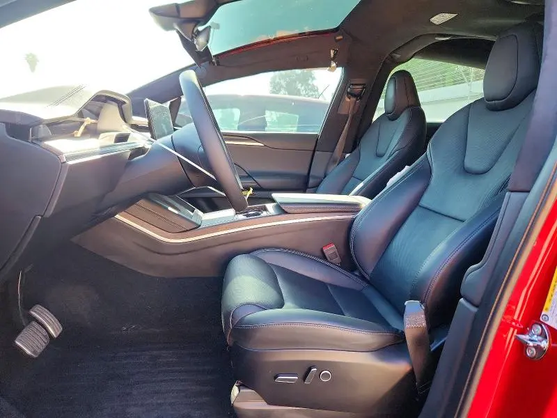2024 TESLA MODEL X   