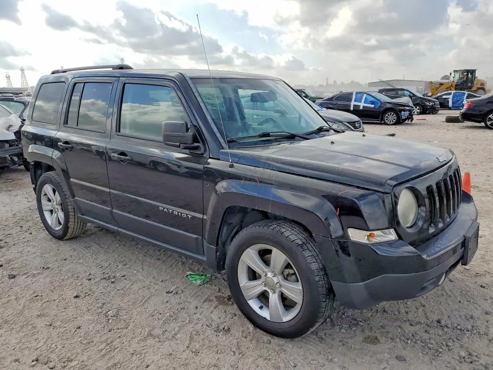 2016 JEEP PATRIOT LATITUDE  