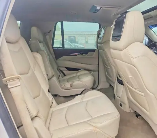 2017 CADILLAC ESCALADE PREMIUM LUXURY  