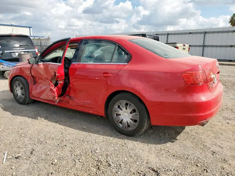 2013 VOLKSWAGEN JETTA SE  