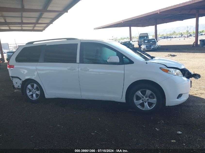 2011 TOYOTA SIENNA LE V6