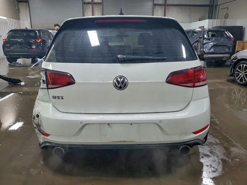 2018 VOLKSWAGEN GTI S  