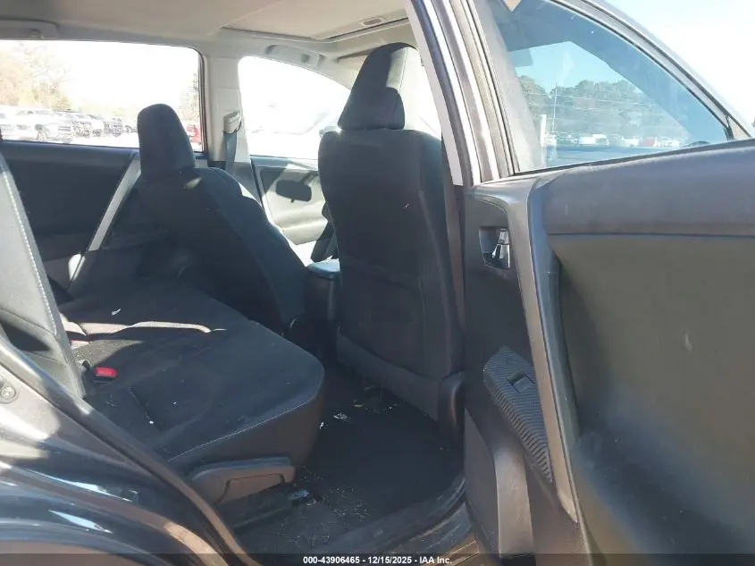 2014 TOYOTA RAV4 XLE