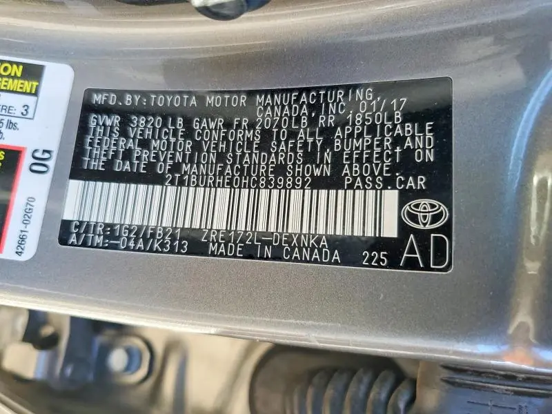 2017 TOYOTA COROLLA LE  