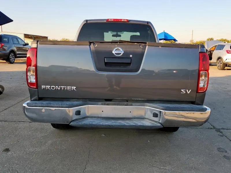 2017 NISSAN FRONTIER S  