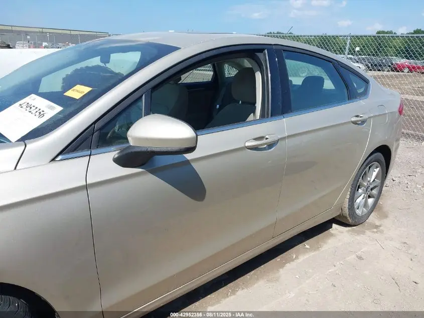 2017 FORD FUSION SE