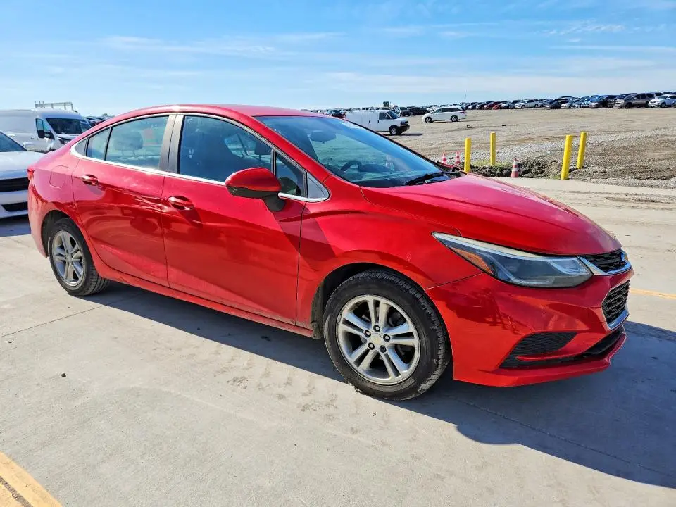 2018 CHEVROLET CRUZE LT  