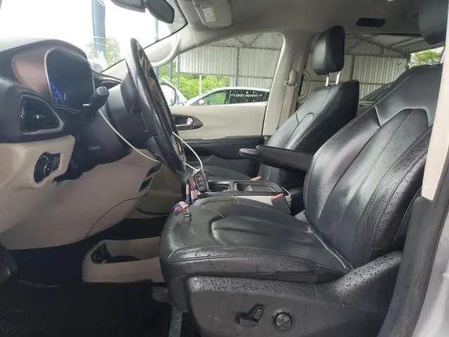 2019 CHRYSLER PACIFICA TOURING L
