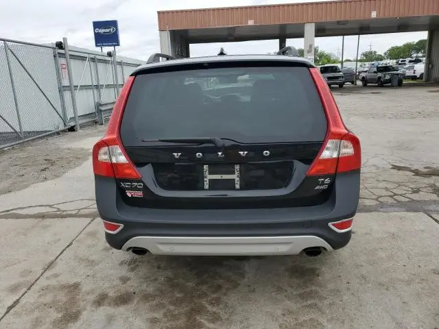 2013 VOLVO XC70 T6