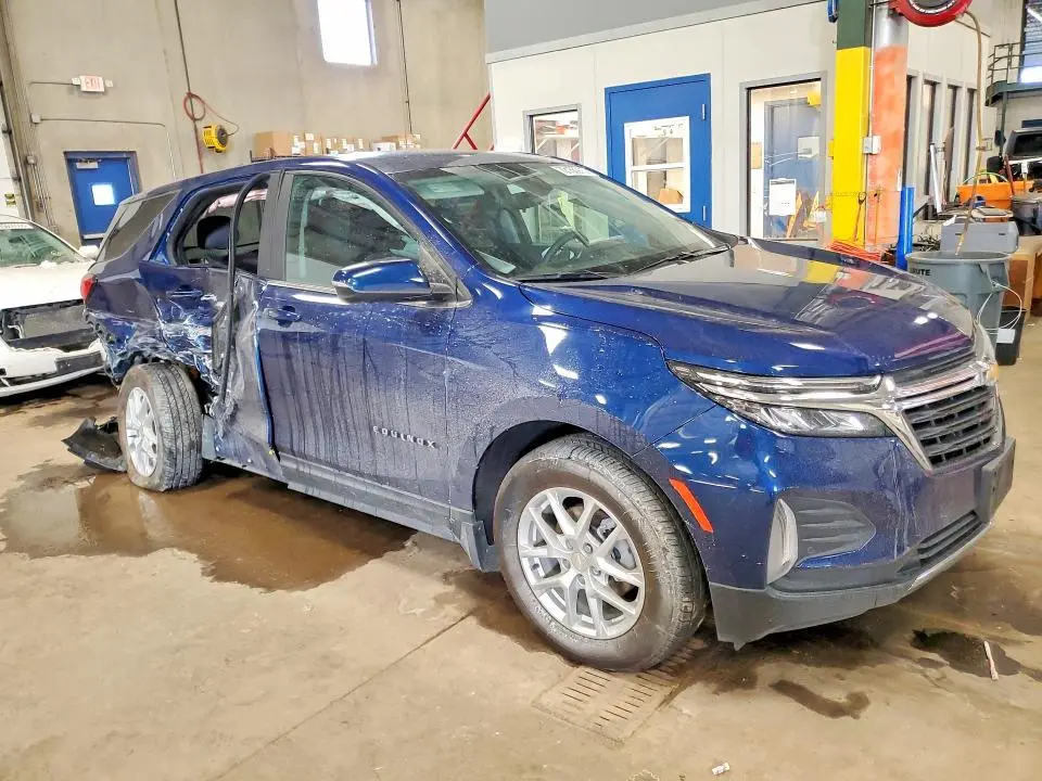 2023 CHEVROLET EQUINOX LT  