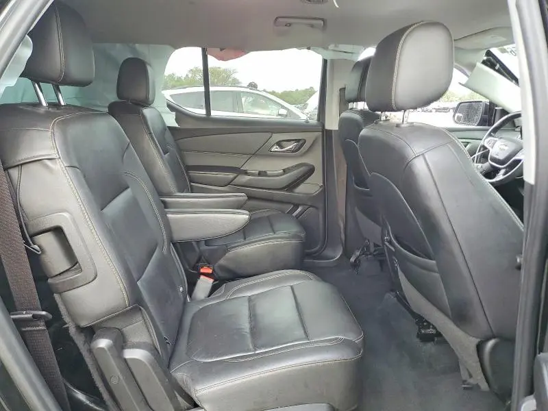 2021 CHEVROLET TRAVERSE LT  