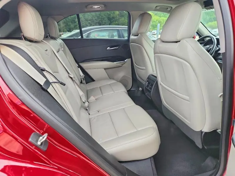 2019 CADILLAC XT4 PREMIUM LUXURY  