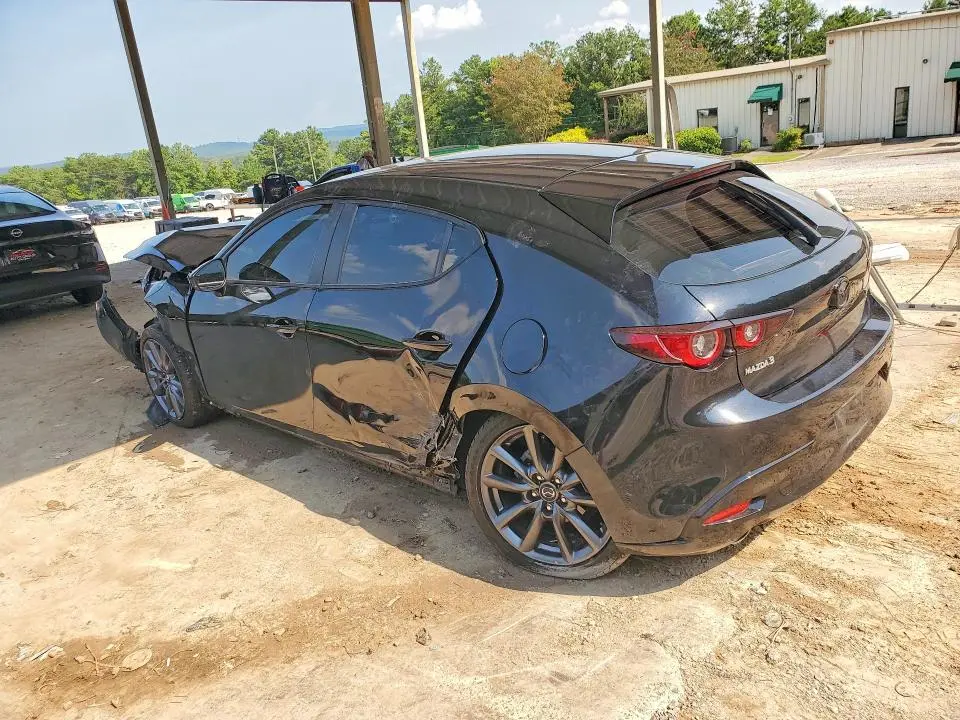 2023 MAZDA 3 PREFERRED  