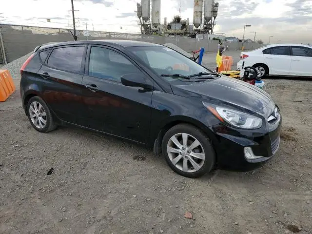2012 HYUNDAI ACCENT GLS