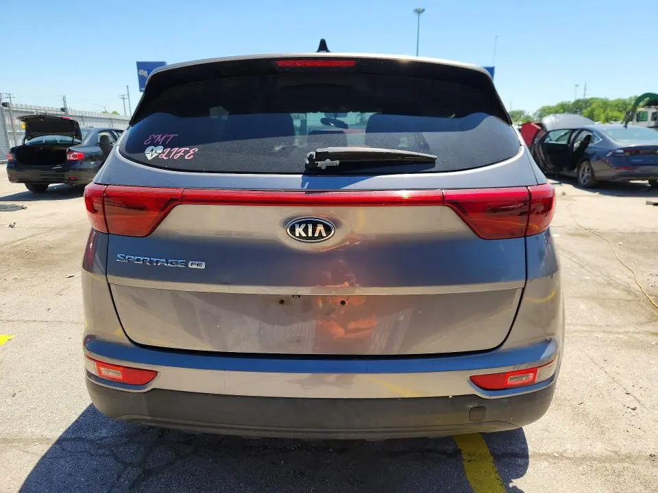 2018 KIA SPORTAGE LX  