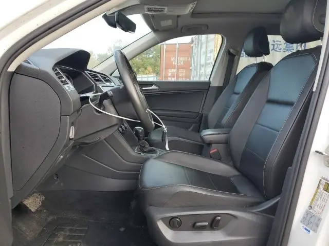 2021 VOLKSWAGEN TIGUAN SE  