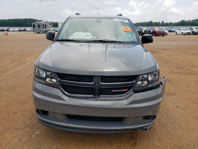 2020 DODGE JOURNEY SE  
