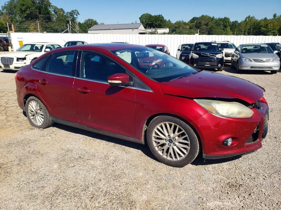 2014 FORD FOCUS TITANIUM  
