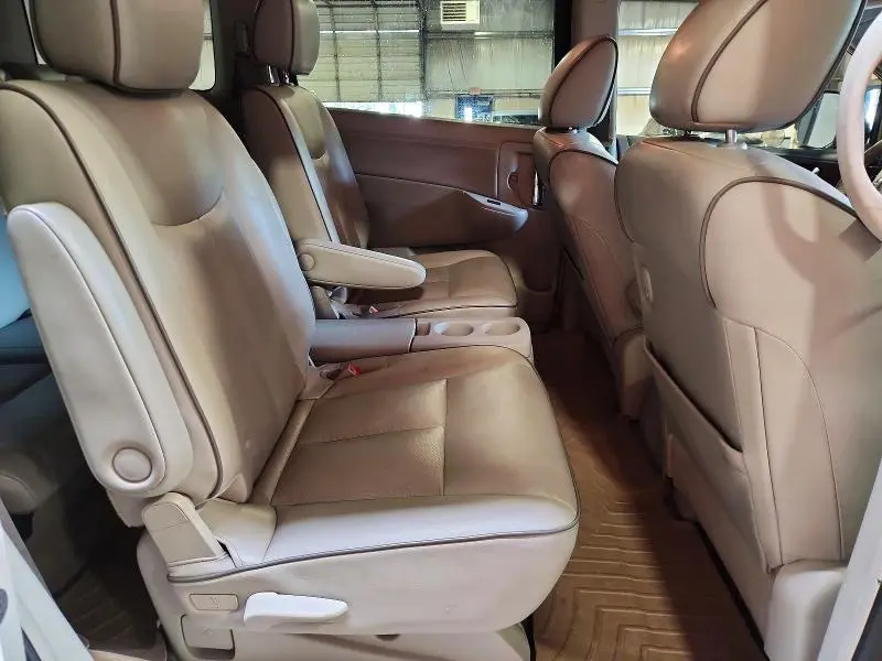 2015 NISSAN QUEST 3.5 SV  