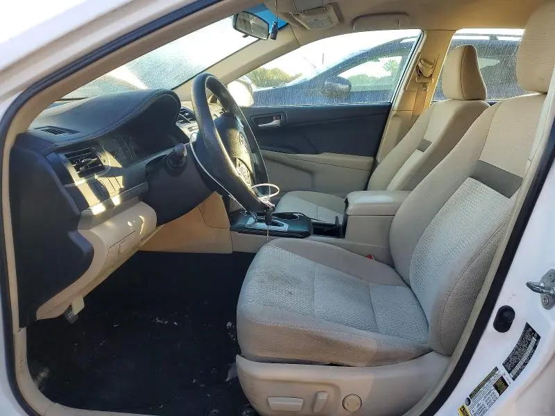 2013 TOYOTA CAMRY LE  