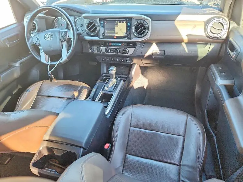 2016 TOYOTA TACOMA LIMITED  