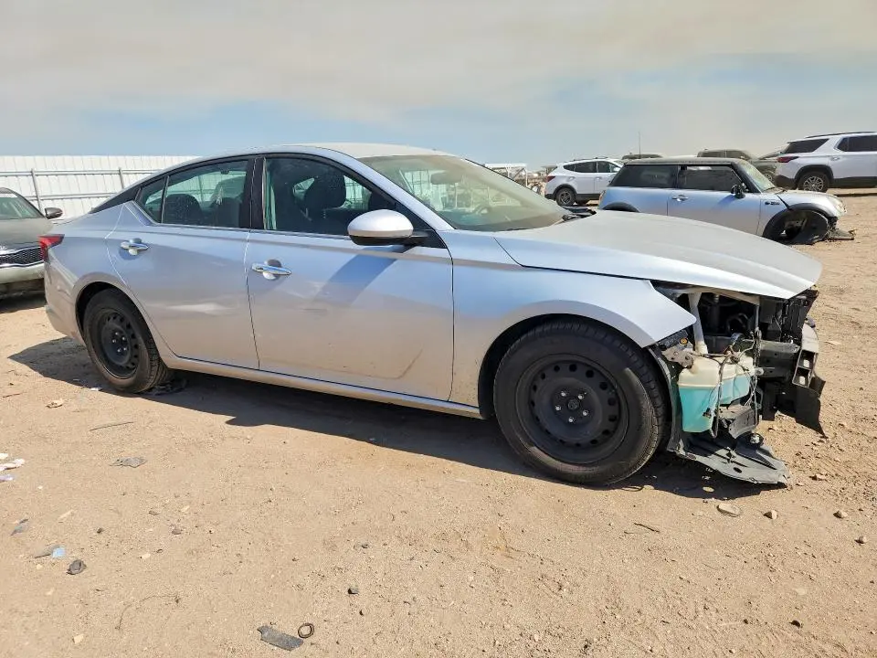 2020 NISSAN ALTIMA S  