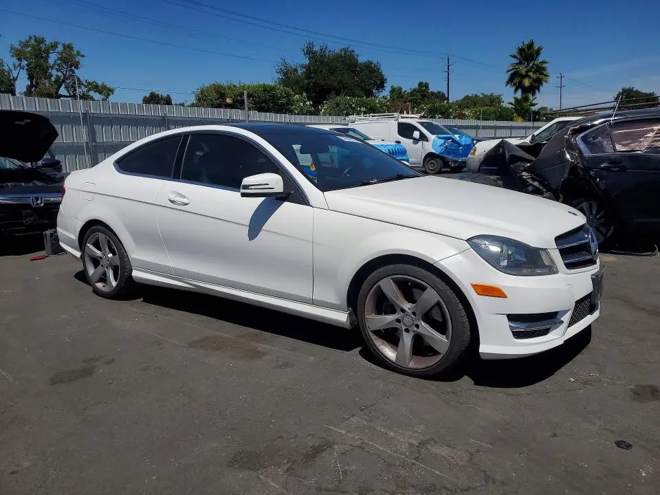2014 MERCEDES-BENZ C 350  