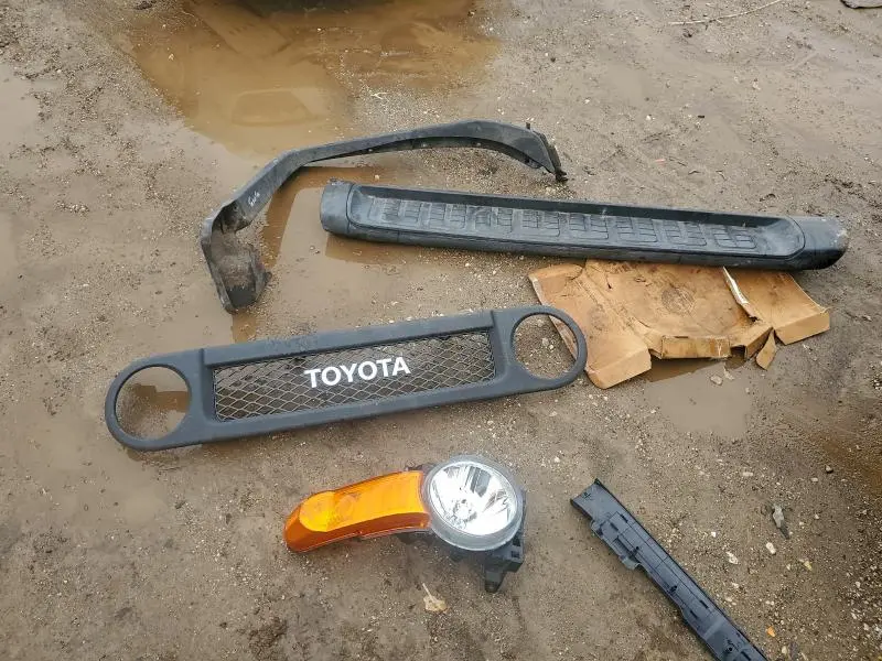 2014 TOYOTA FJ CRUISER   