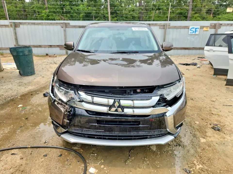 2017 MITSUBISHI OUTLANDER SE  
