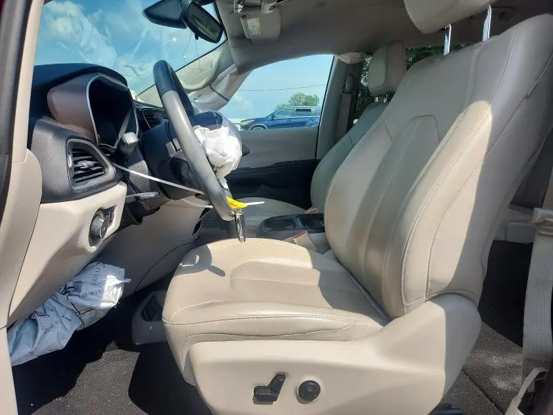 2017 CHRYSLER PACIFICA TOURING L  