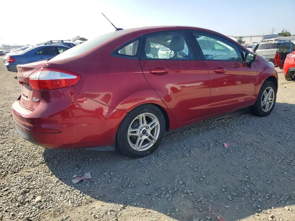 2017 FORD FIESTA SE  