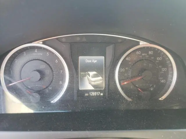 2016 TOYOTA CAMRY LE  