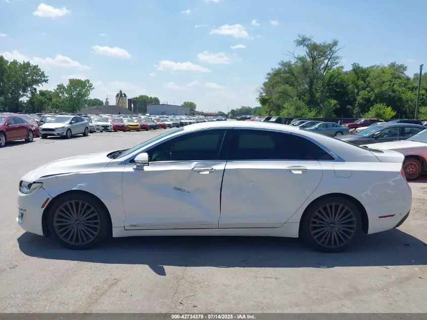2017 LINCOLN MKZ RESERVE