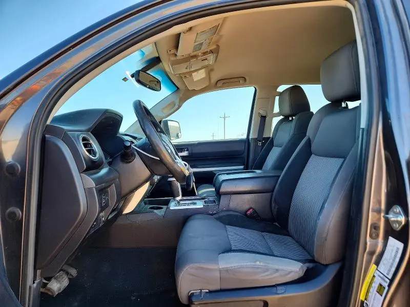 2016 TOYOTA TUNDRA SR5  