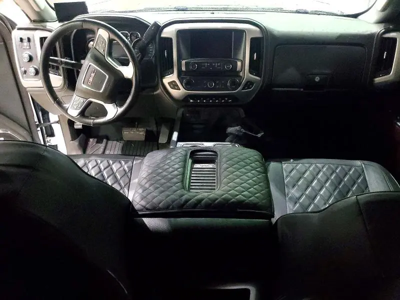 2018 GMC SIERRA K2500 SLT  